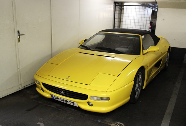 Ferrari F355 Spider