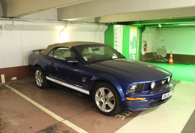 Ford Mustang GT 4.6 High Performance Convertible