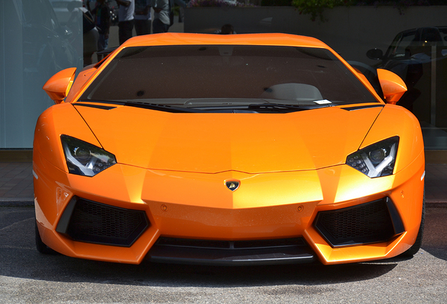 Lamborghini Aventador LP700-4