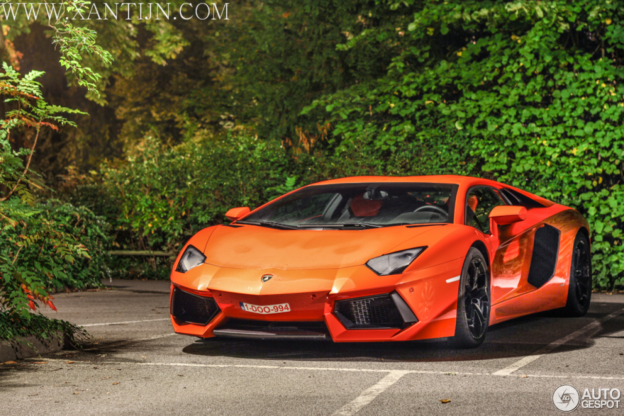 Lamborghini Aventador LP700-4