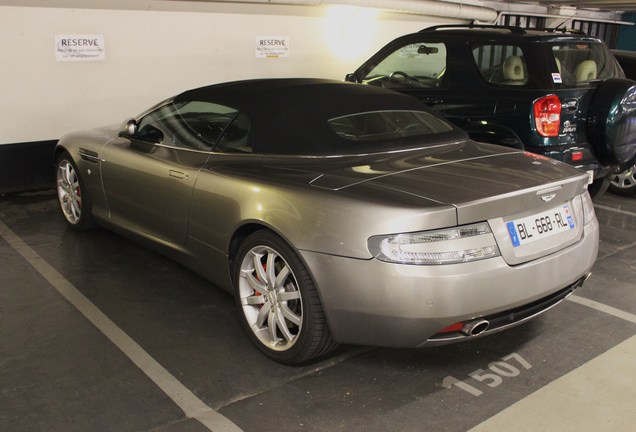 Aston Martin DB9 Volante