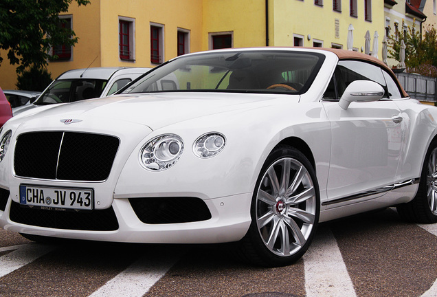 Bentley Continental GTC V8