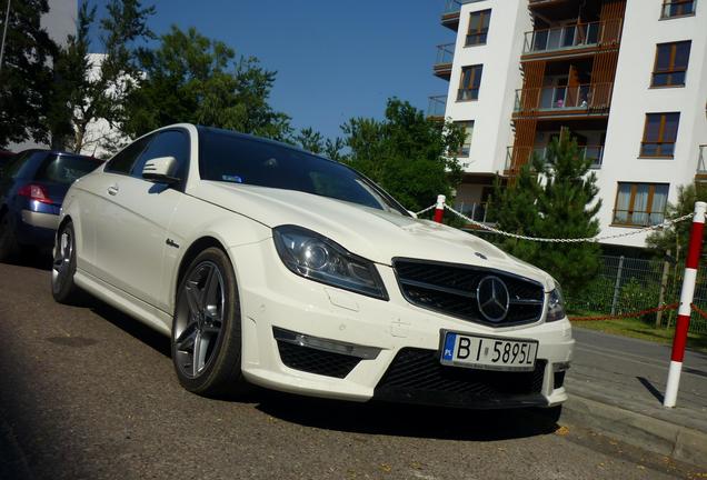 Mercedes-Benz C 63 AMG Coupé