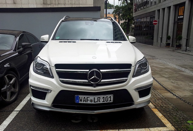 Mercedes-Benz GL 63 AMG X166