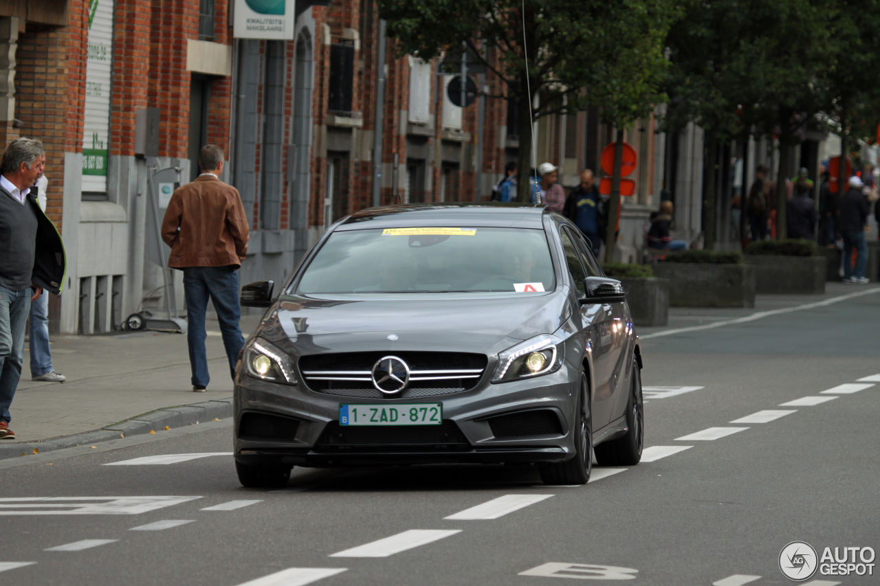 Mercedes-Benz A 45 AMG