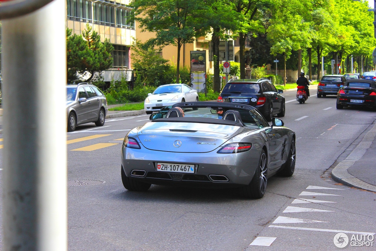 Mercedes-Benz SLS AMG GT Roadster