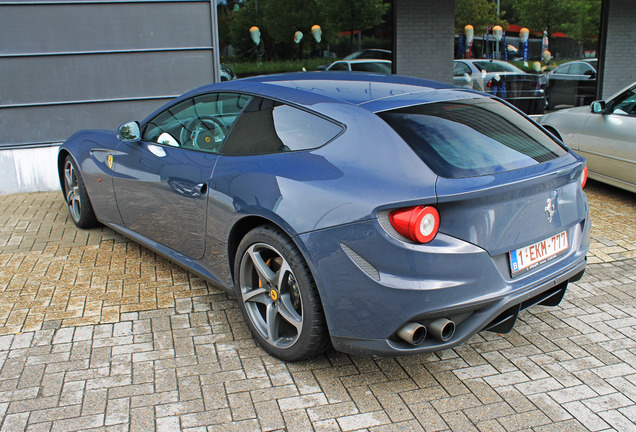 Ferrari FF