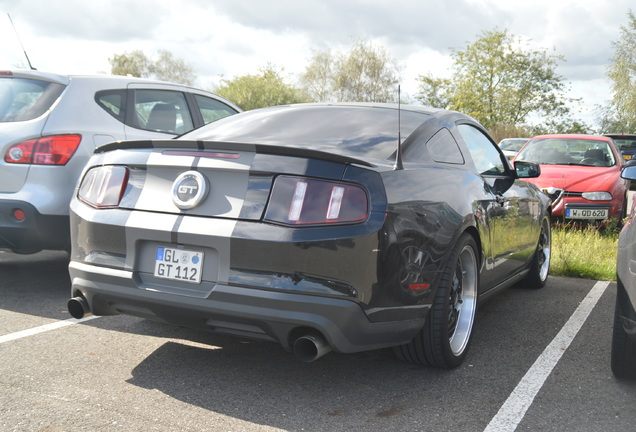 Ford Mustang GT 2011