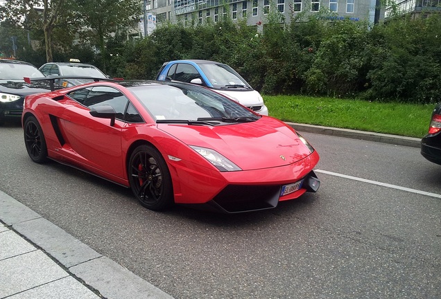 Lamborghini Gallardo LP570-4 Super Trofeo Stradale