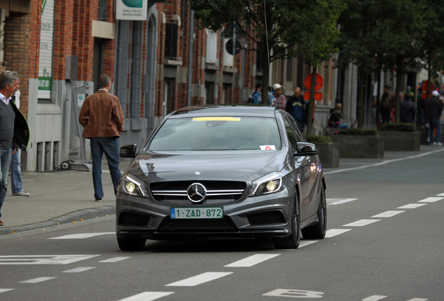 Mercedes-Benz A 45 AMG