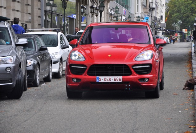 Porsche 958 Cayenne GTS