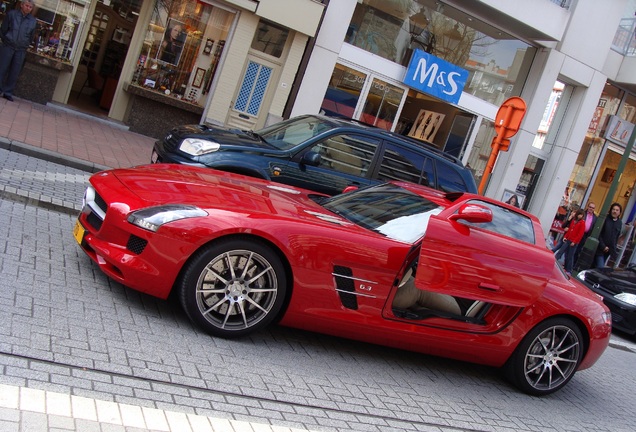 Mercedes-Benz SLS AMG