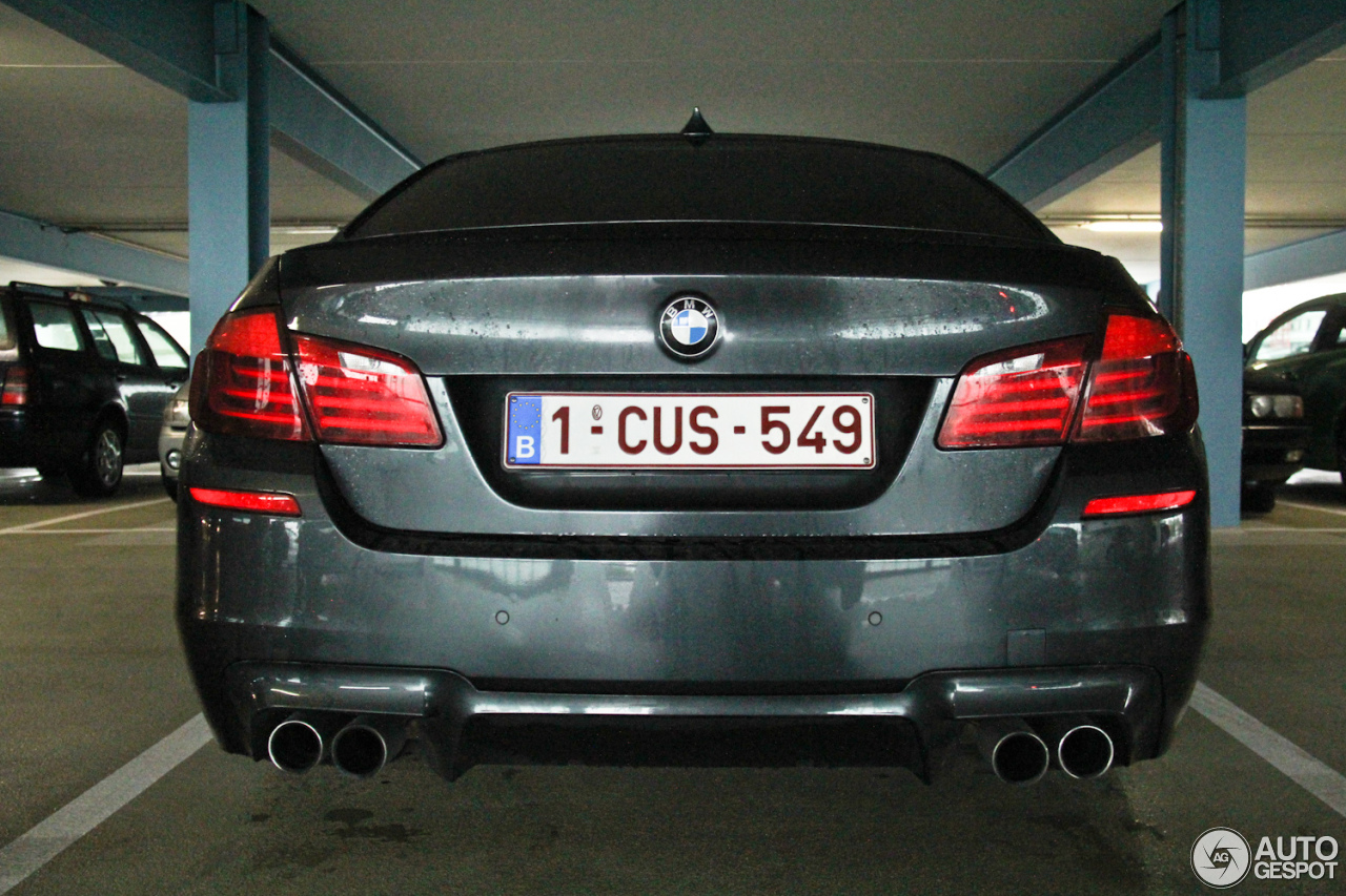 BMW M5 F10 2011