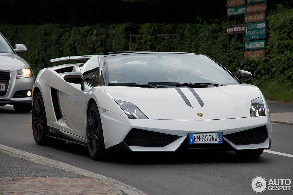 Lamborghini Gallardo LP570-4 Spyder Performante