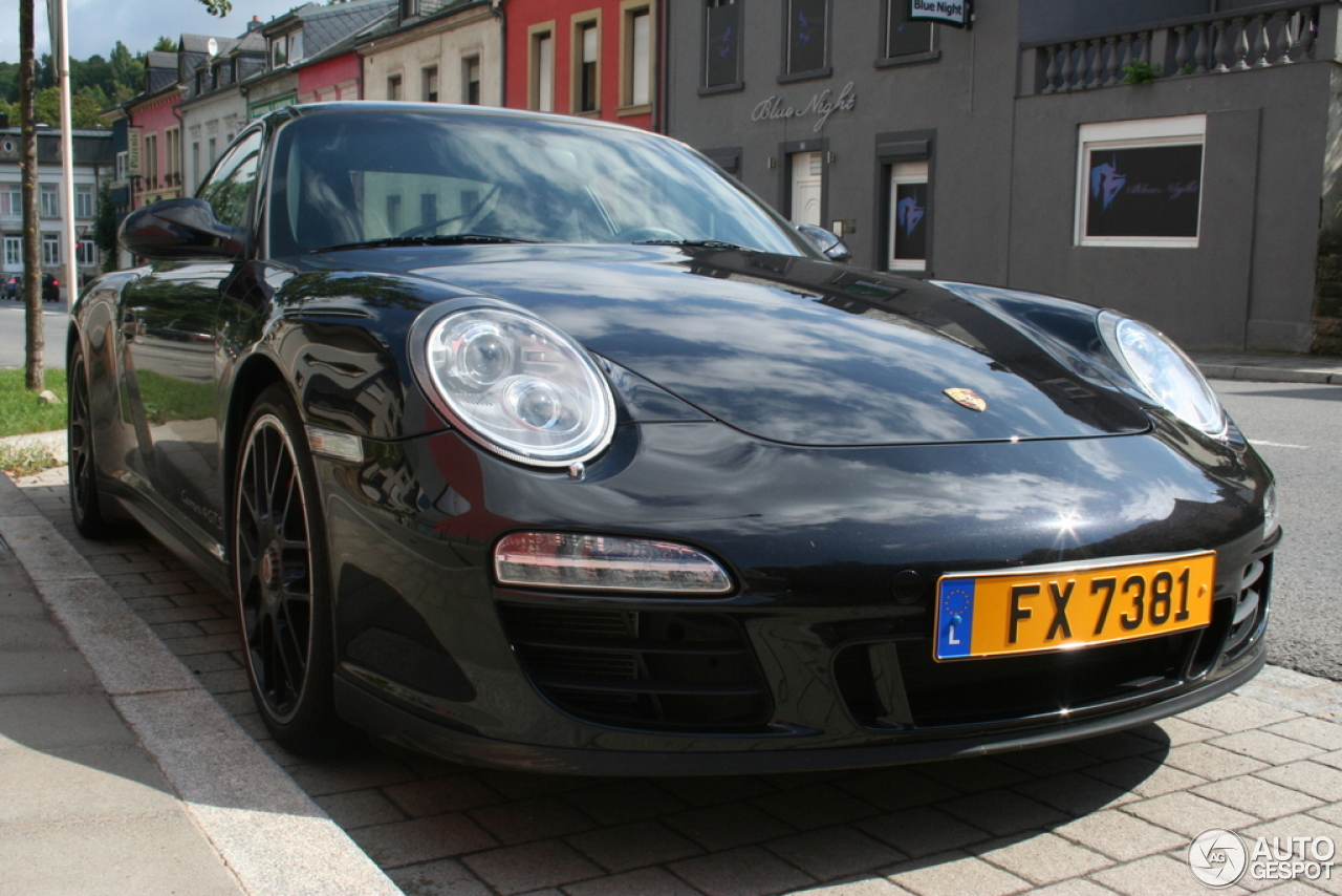 Porsche 997 Carrera 4 GTS