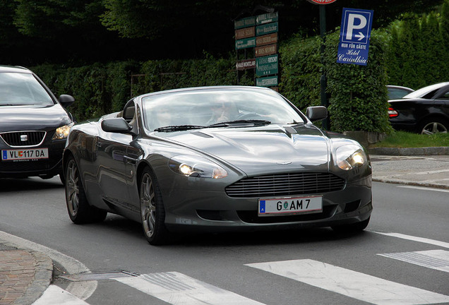 Aston Martin DB9 Volante