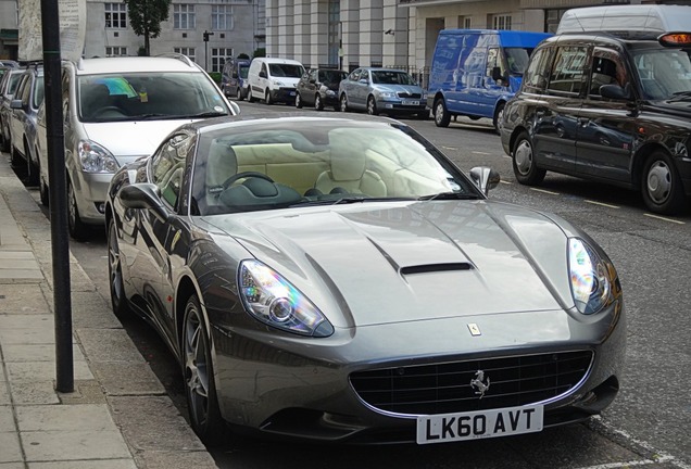 Ferrari California