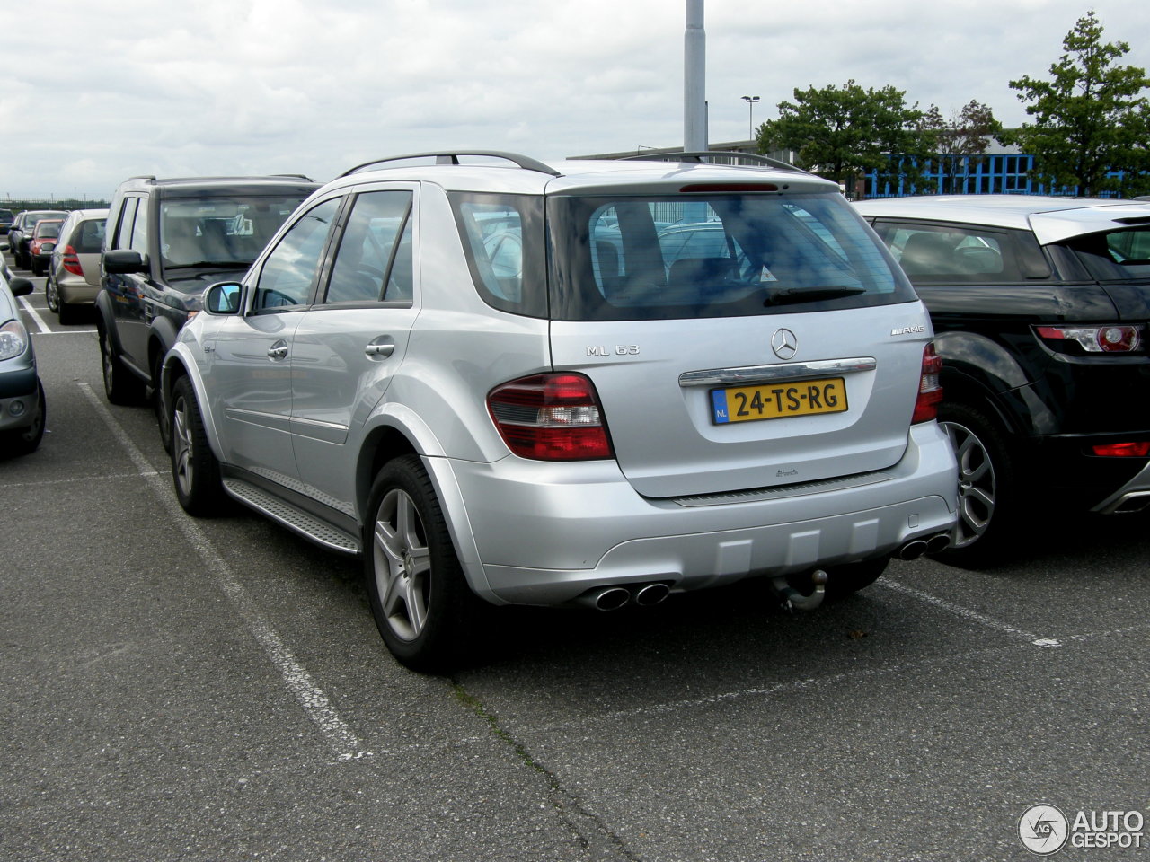 Mercedes-Benz ML 63 AMG W164