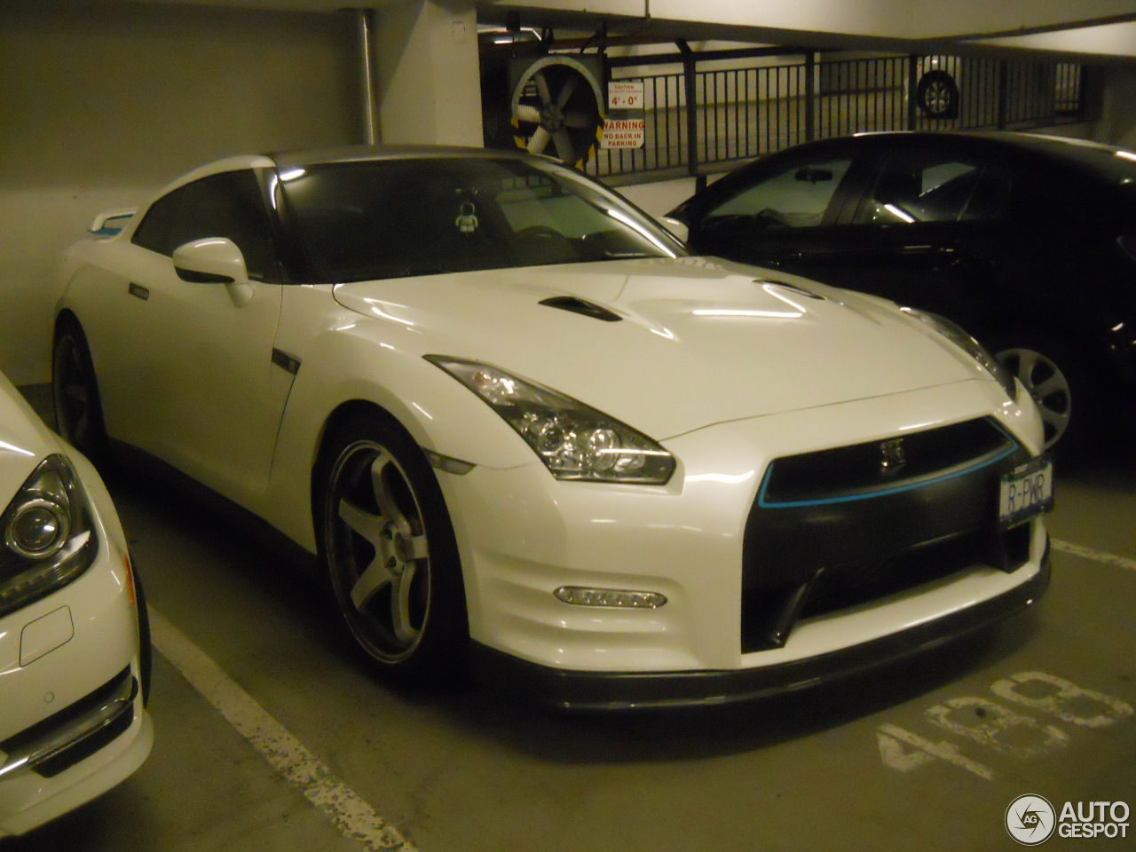 Nissan GT-R 2011