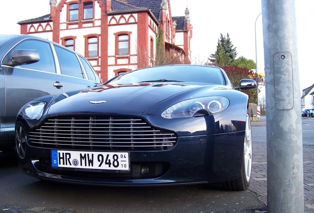 Aston Martin V8 Vantage Roadster