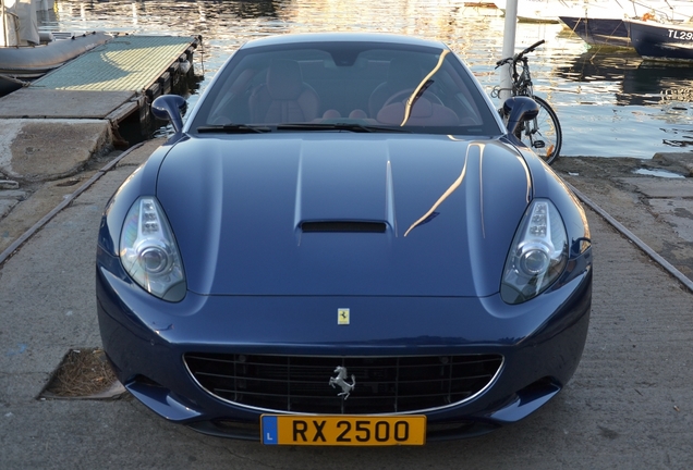 Ferrari California