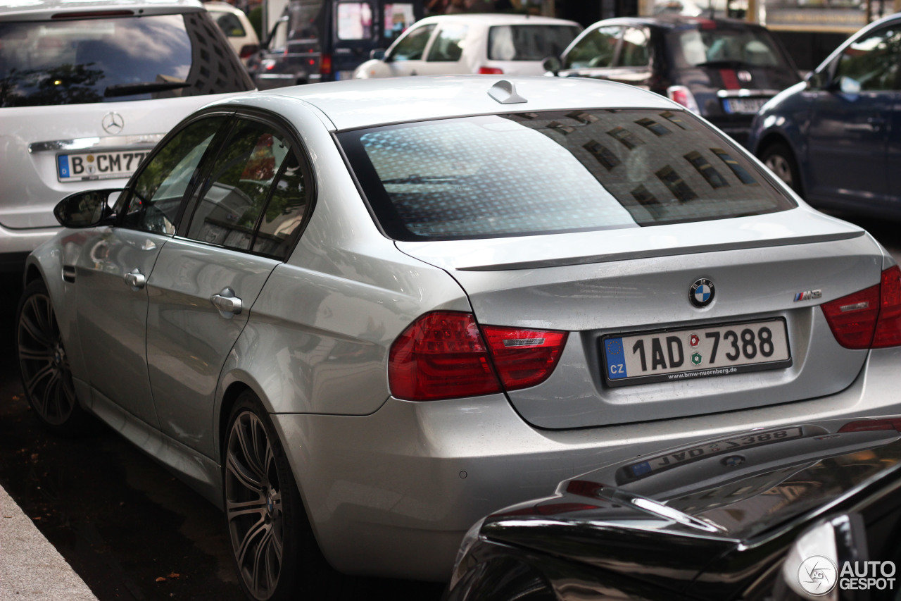 BMW M3 E90 Sedan 2009