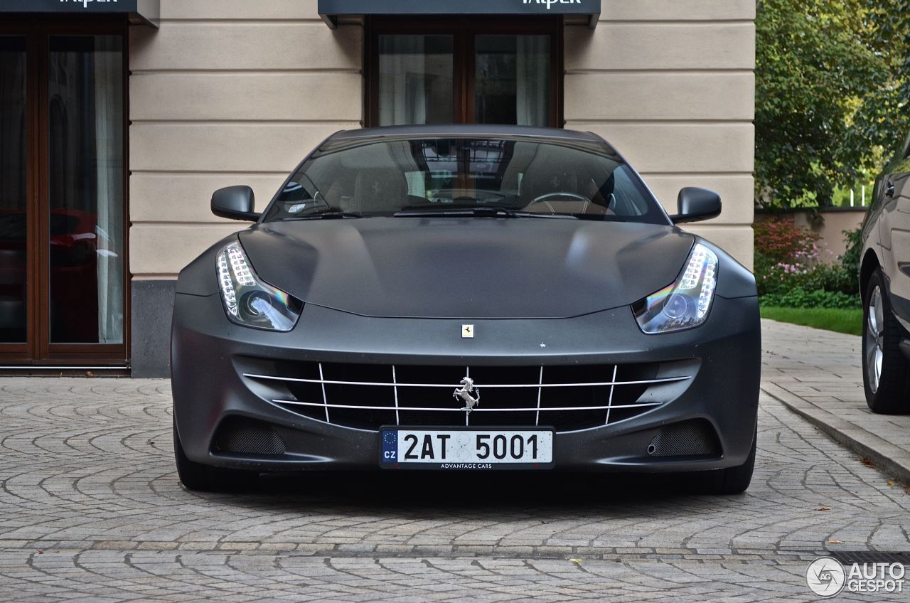 Ferrari FF