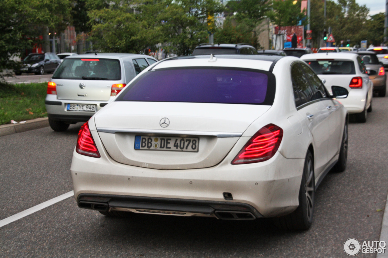 Mercedes-Benz S 65 AMG V222