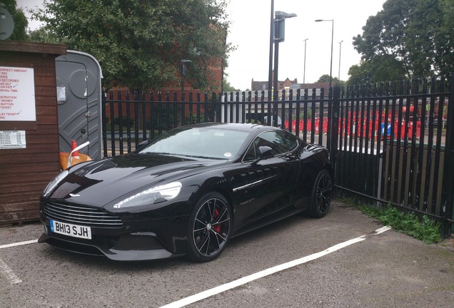 Aston Martin Vanquish 2013