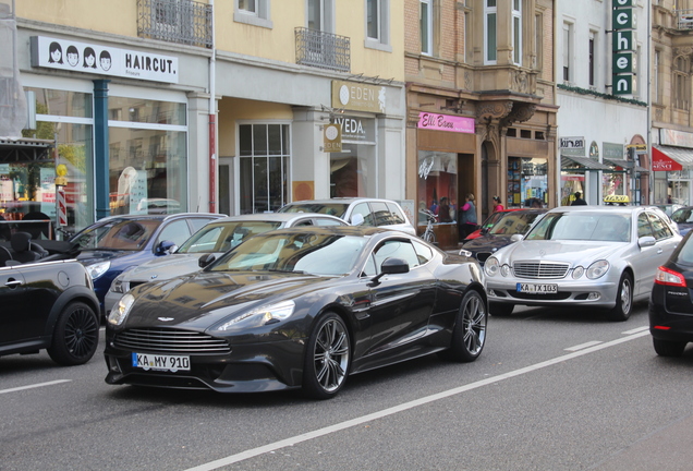 Aston Martin Vanquish 2013