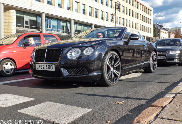 Bentley Continental GTC V8