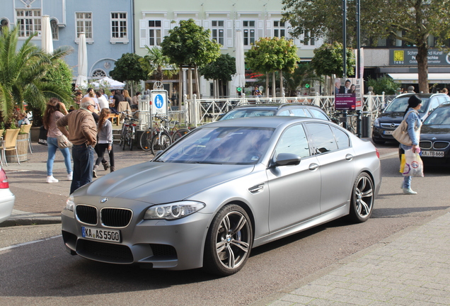 BMW M5 F10 2011