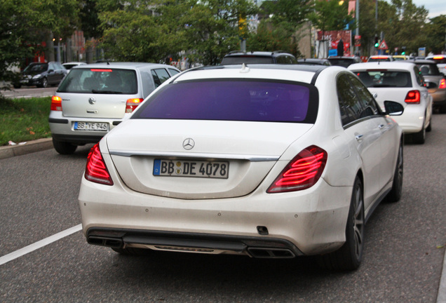 Mercedes-Benz S 65 AMG V222