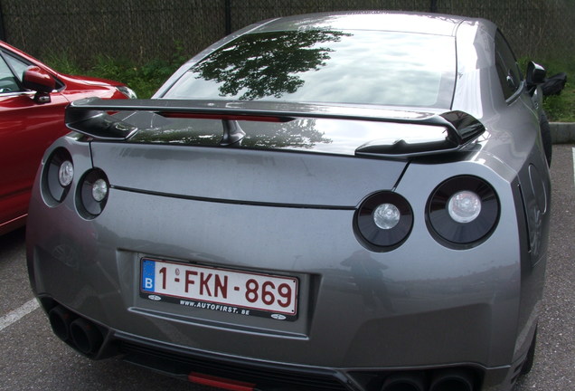 Nissan GT-R 2011