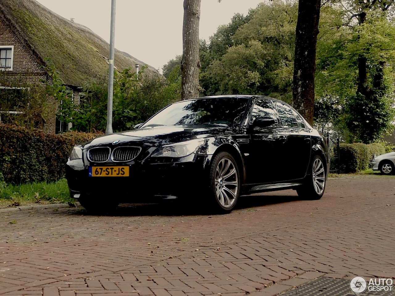 BMW M5 E60 2005