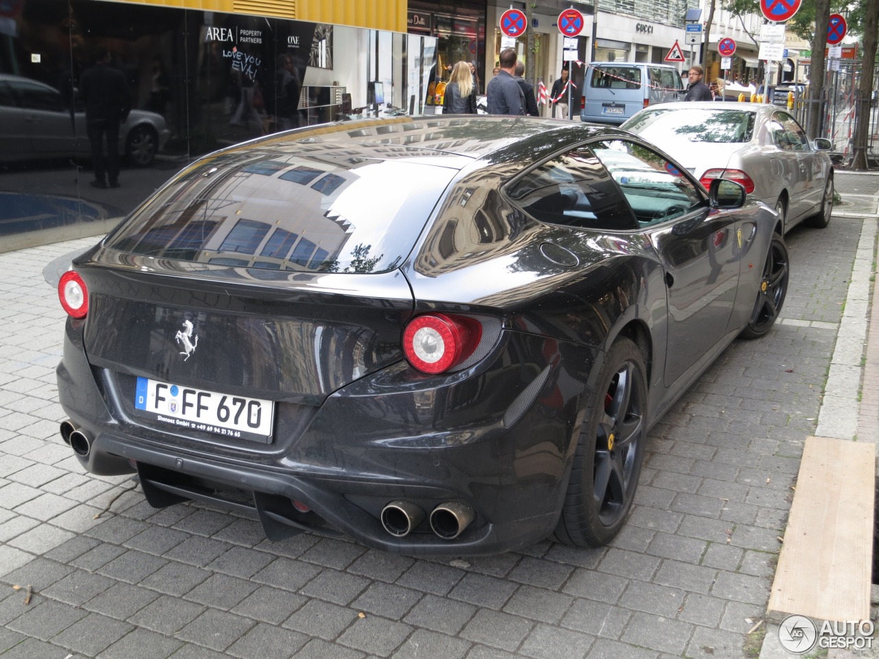 Ferrari FF