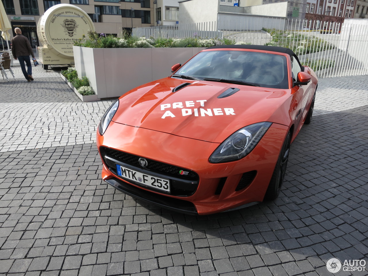 Jaguar F-TYPE S Convertible