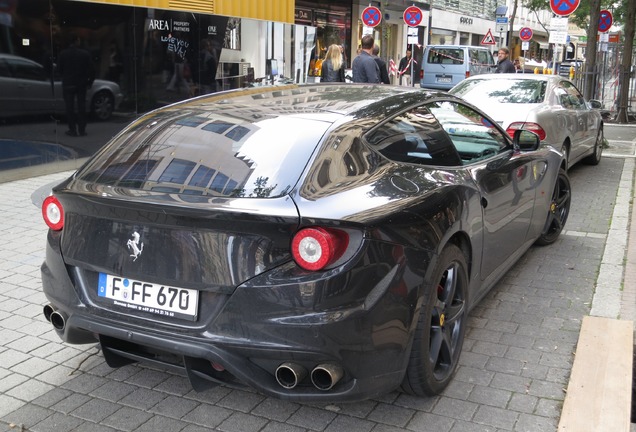 Ferrari FF