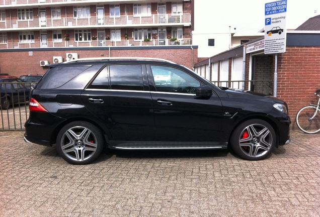 Mercedes-Benz ML 63 AMG W166