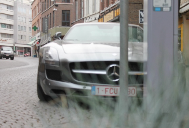 Mercedes-Benz SLS AMG Roadster