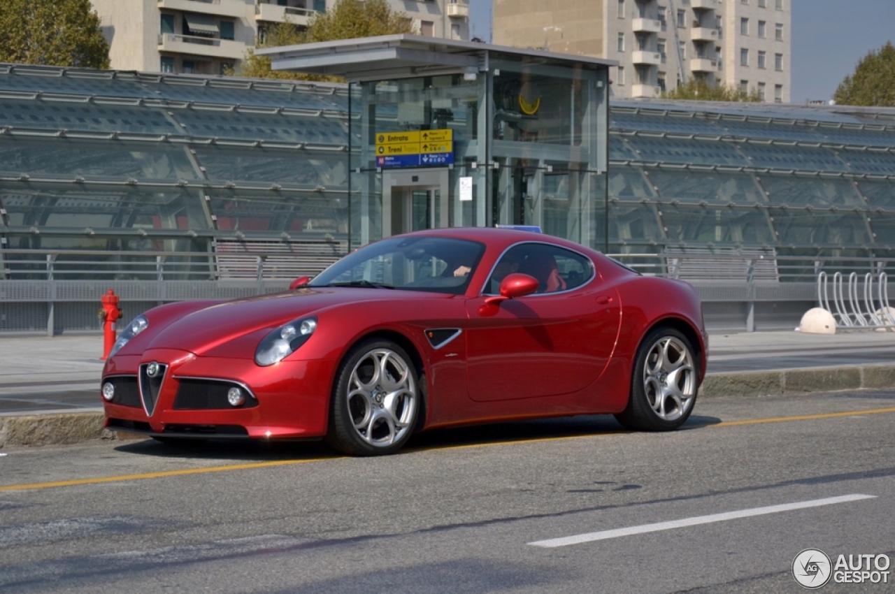 Alfa Romeo 8C Competizione