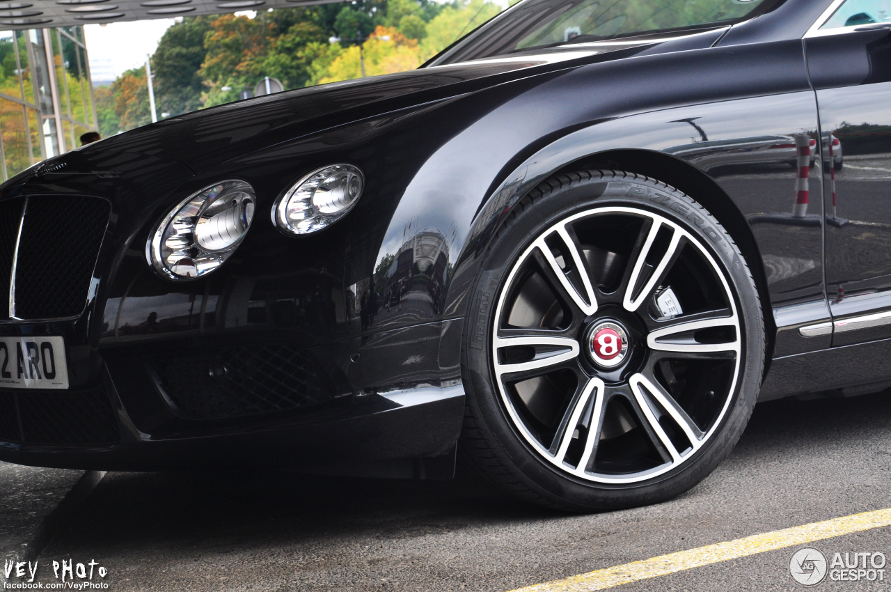 Bentley Continental GTC V8