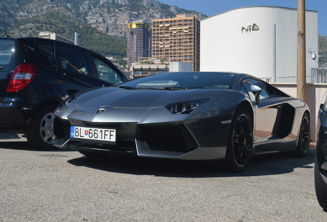 Lamborghini Aventador LP700-4