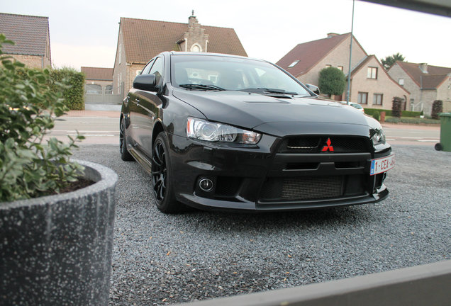 Mitsubishi Lancer Evolution X