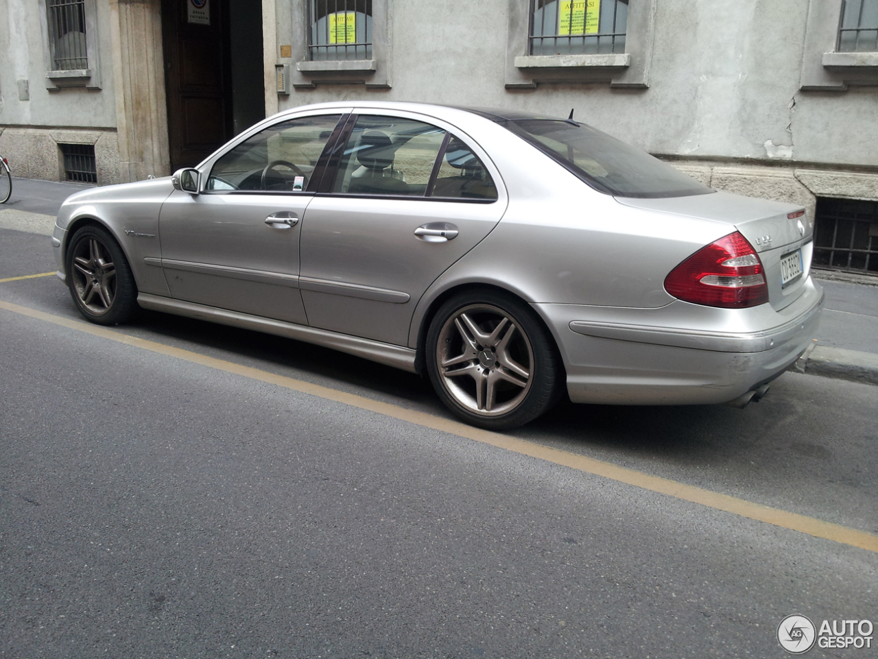 Mercedes-Benz E 55 AMG