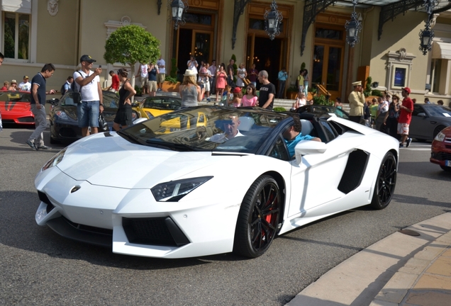 Lamborghini Aventador LP700-4 Roadster