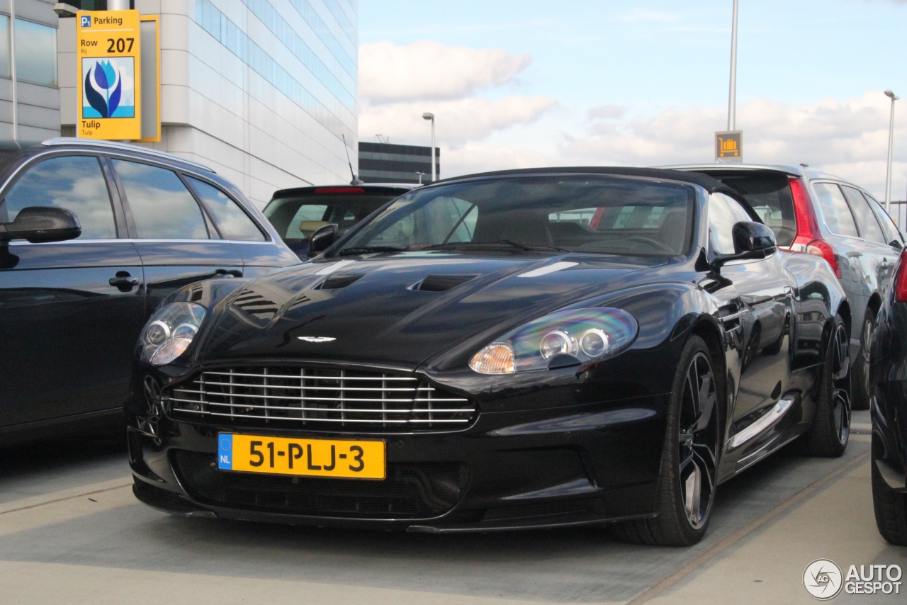 Aston Martin DBS Volante