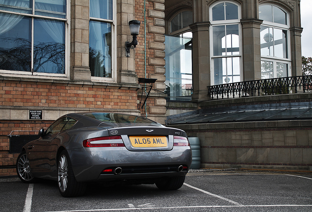 Aston Martin DB9