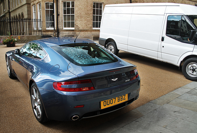 Aston Martin V8 Vantage