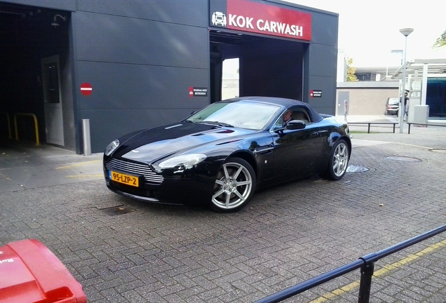 Aston Martin V8 Vantage Roadster